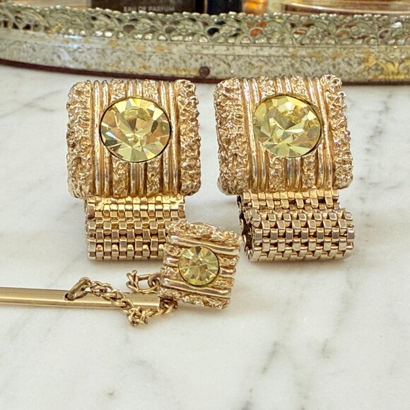 Gold Mesh Swank Cuff Link & Tie Tack set with Rivoli cut yellow stone - Picture 9 of 10